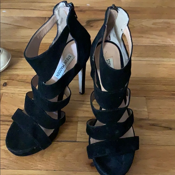 Black Steve Maden heels. Size 8! - Picture 5 of 6